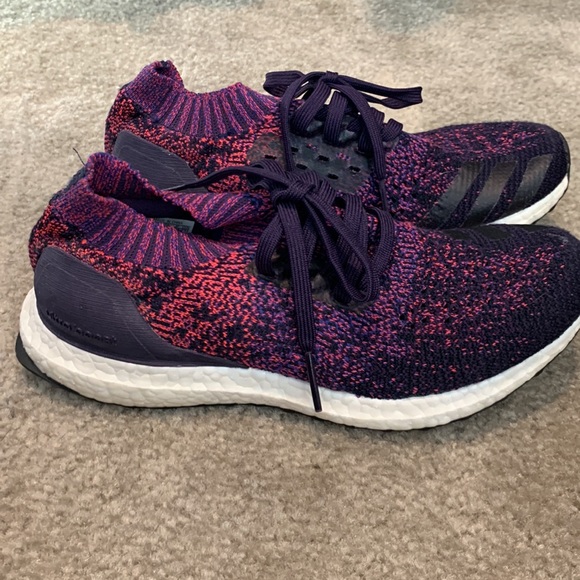 Adidas’s ultra boost 5 1/2 purple and pink - Picture 2 of 5